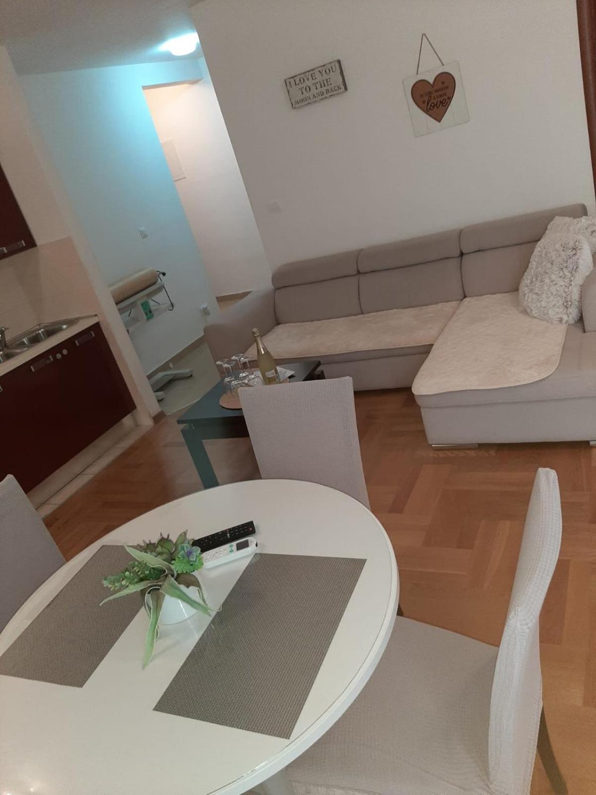Apartment Katie Сплит Екстериор снимка